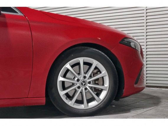 2020 MERCEDES BENZ  A-Class